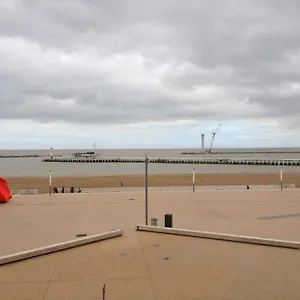 Luxe Appartement, Zeezicht, Garage En Topligging Oostende